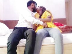 Fucking my hot sexy girl in Oyo room romantic passionate seducing sex in Hd with Hindi clear audio
