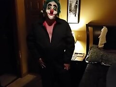 SCARY CLOWN JERKOFF! Watch if you dare!!